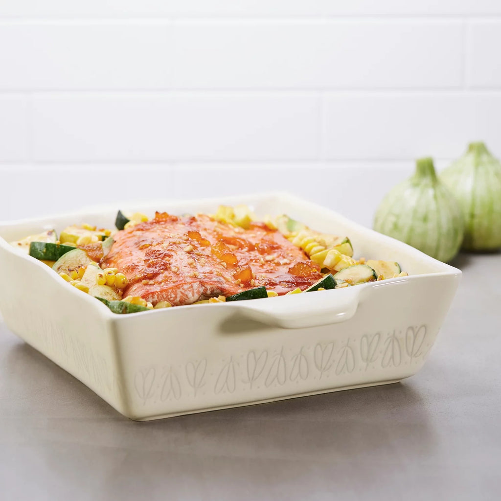 Stoneware Square Baker 8" x 8" Cream R625655