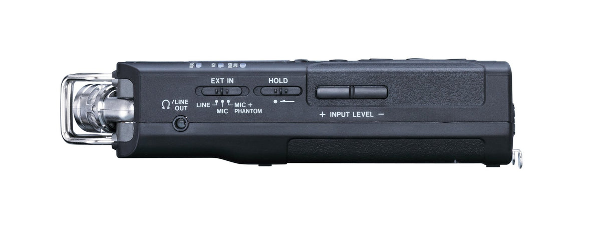 4 AD Converter D25671
