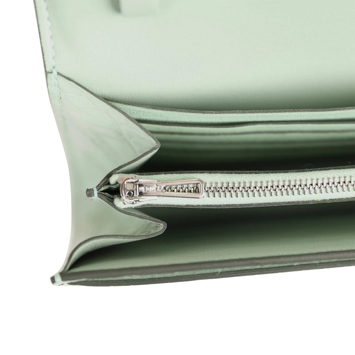 Vert D'eau Matte Alligator Wallet B8818